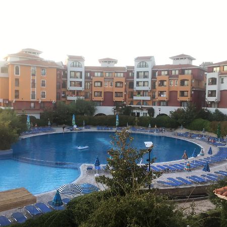 Marina Cape Superior Apartment Aheloy ภายนอก รูปภาพ
